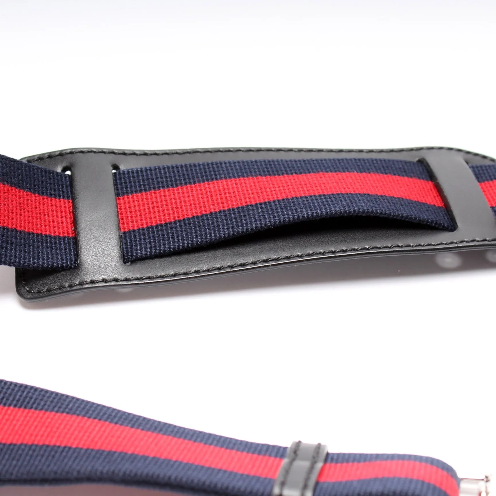 523599 Supreme Messenger Bag