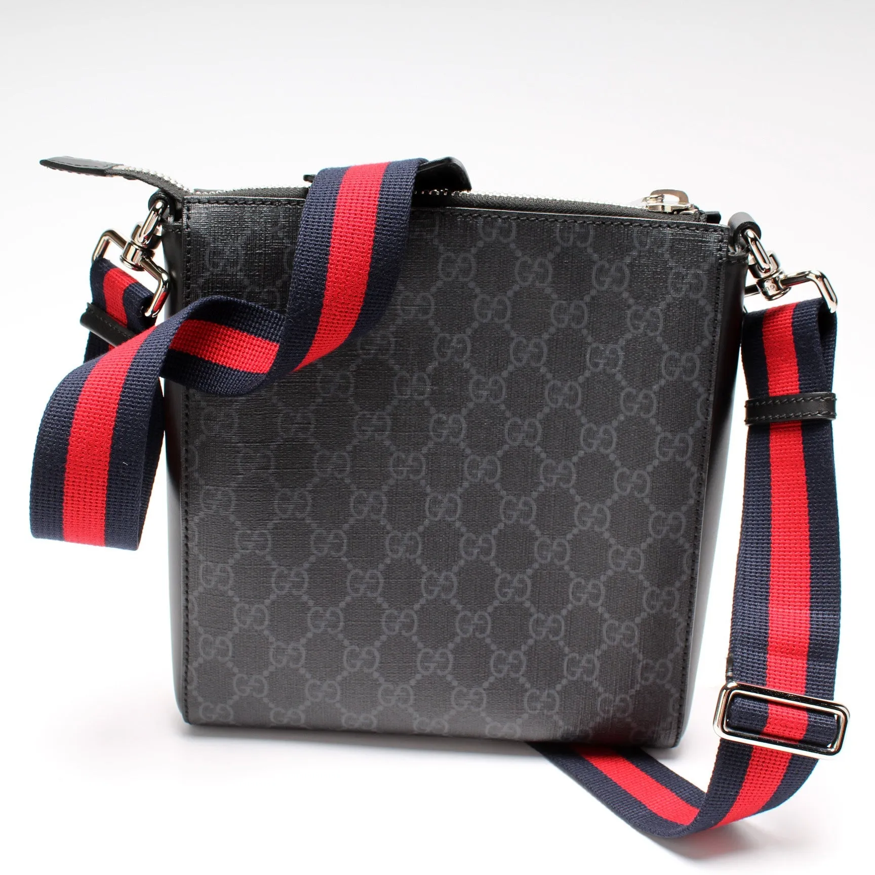 523599 Supreme Messenger Bag