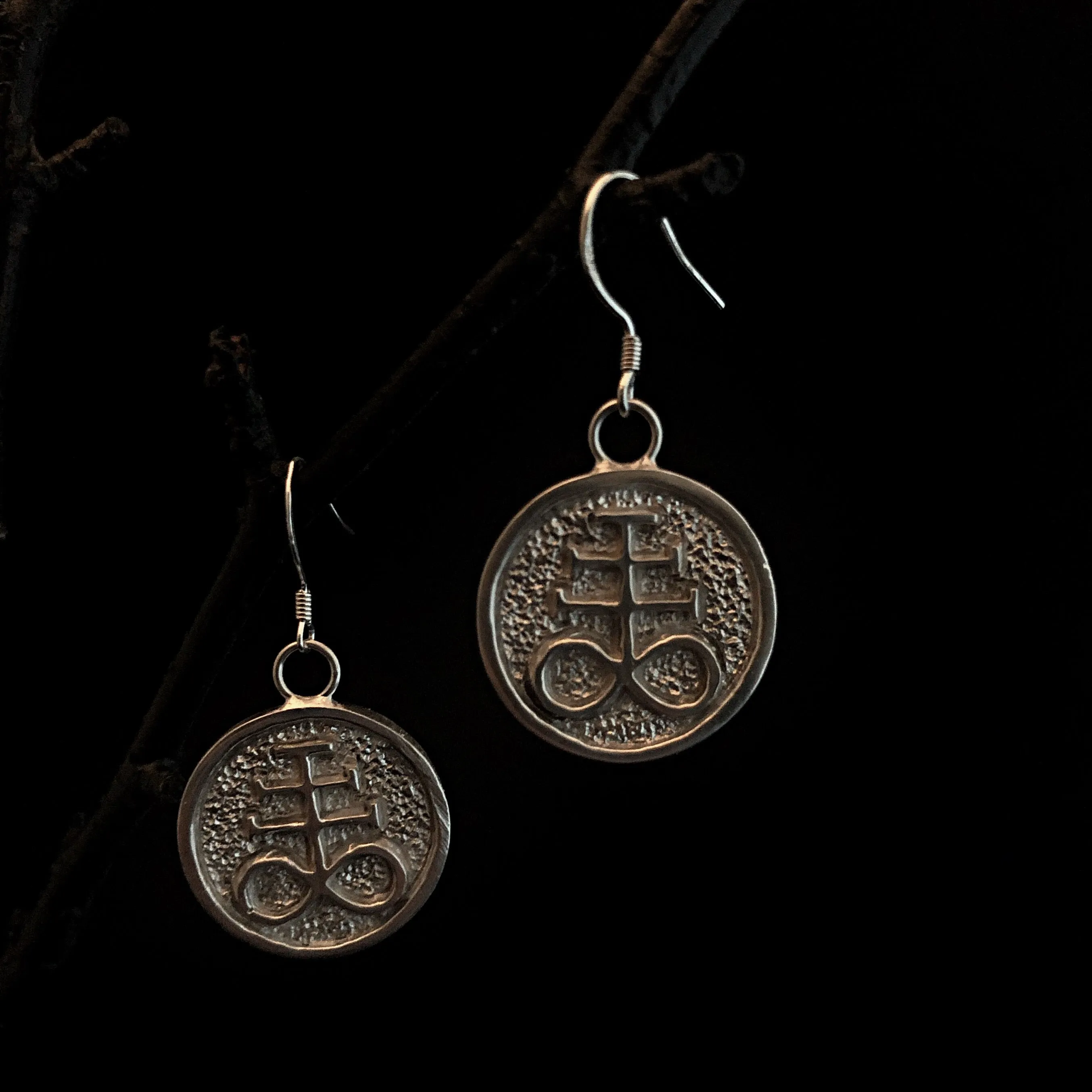 925 Leviathan Cross Earrings RTST