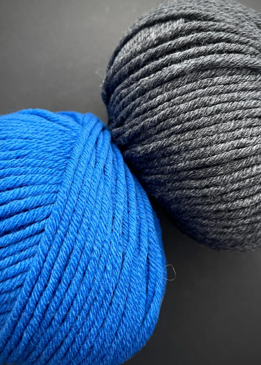 Carmella Infinity Cowl - Knit Kit