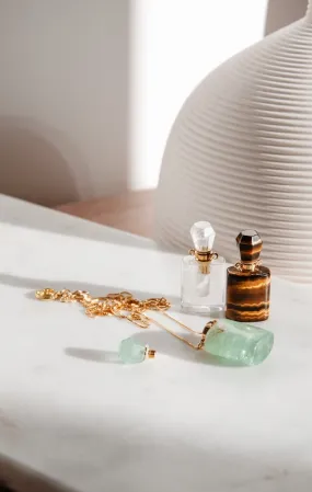 Oneiro Love Spell Necklace