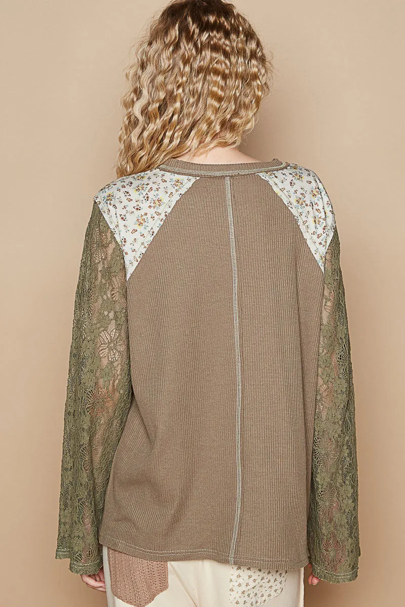 POL Zoey Lace sleeve patchwork Floral top