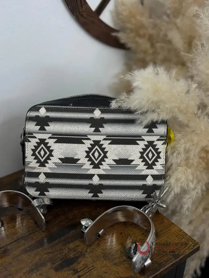 WRANGLER BLACK  AZTEC CROSSBODY